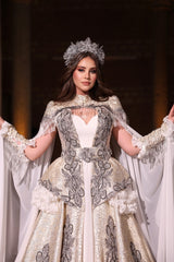 AKKIZ BEYAZ GÜMÜŞ YÖRESEL KAFTAN