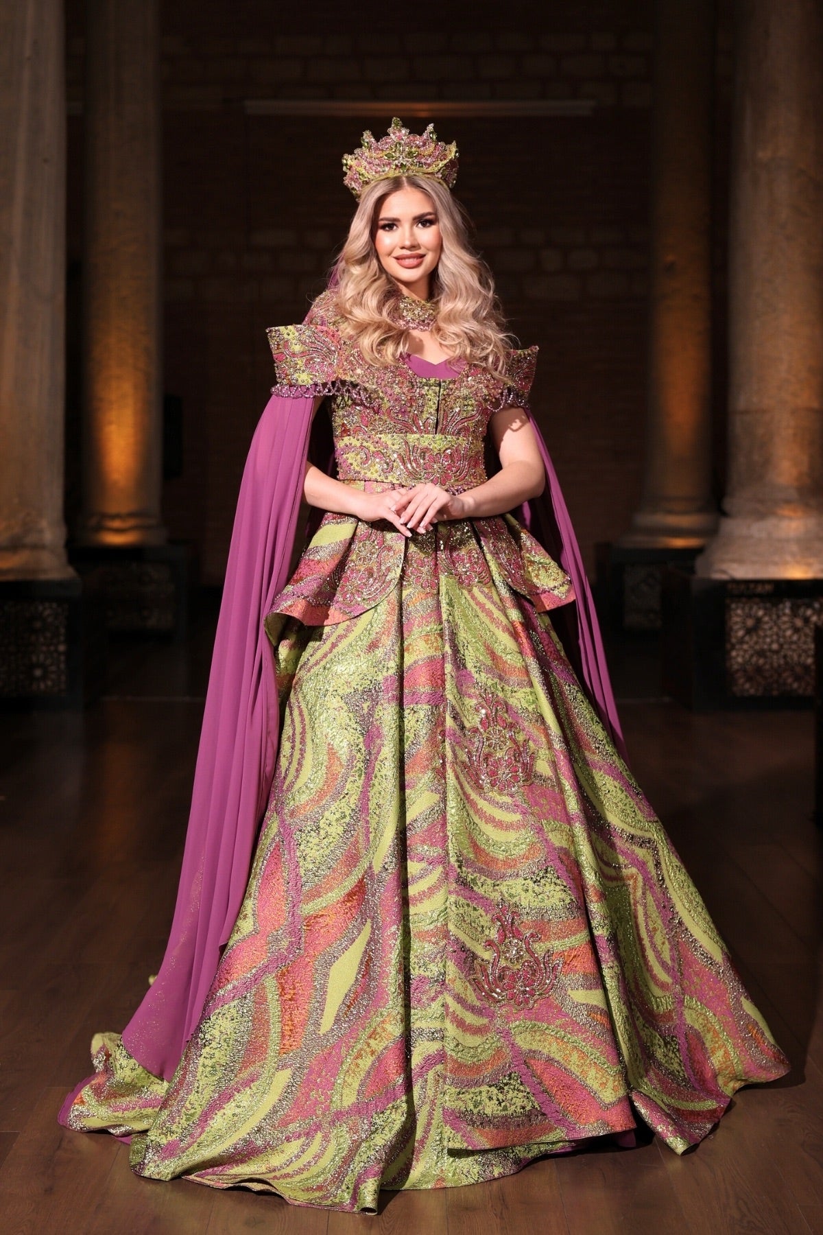 NEFES YEŞİL MADONNA YÖRESEL KAFTAN