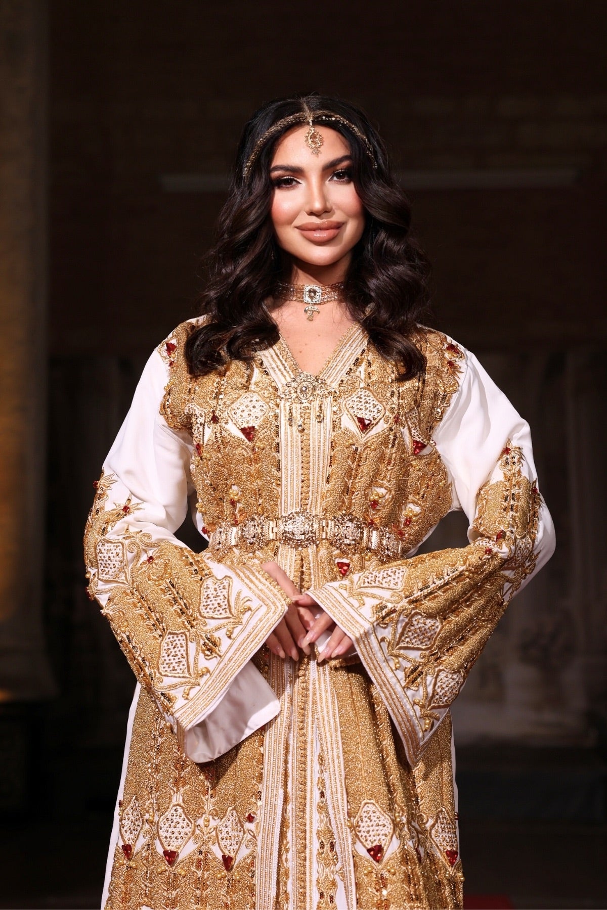 BAŞAK BEYAZ ALTIN İŞLEMELİ KINA FİSTAN