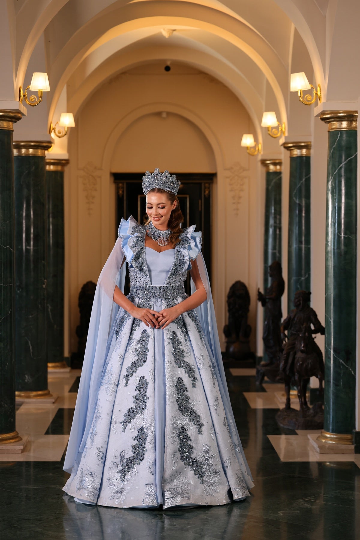 ÇİFT VOLANLI ŞİFON KOL M YAKA YÖRESEL KAFTAN