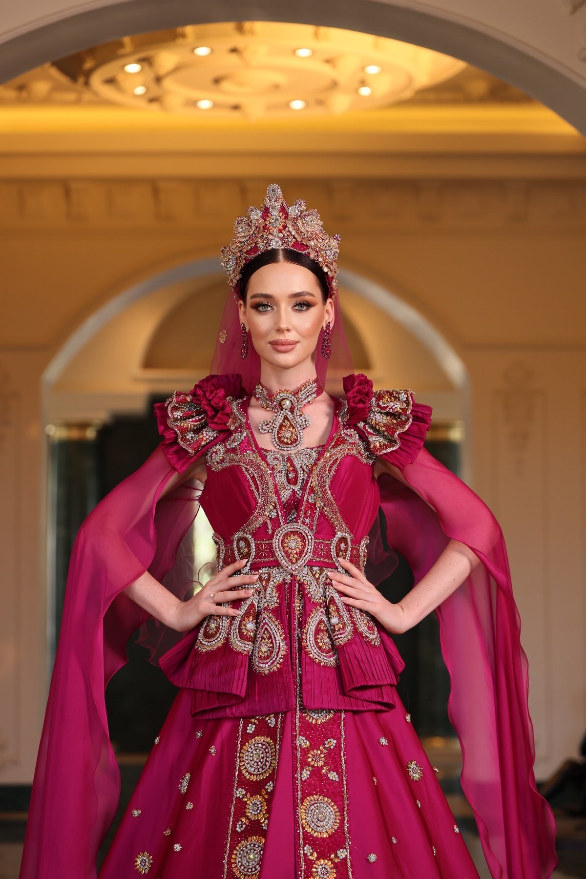 FIRFIR OMUZ ŞİFON KOL M YAKA