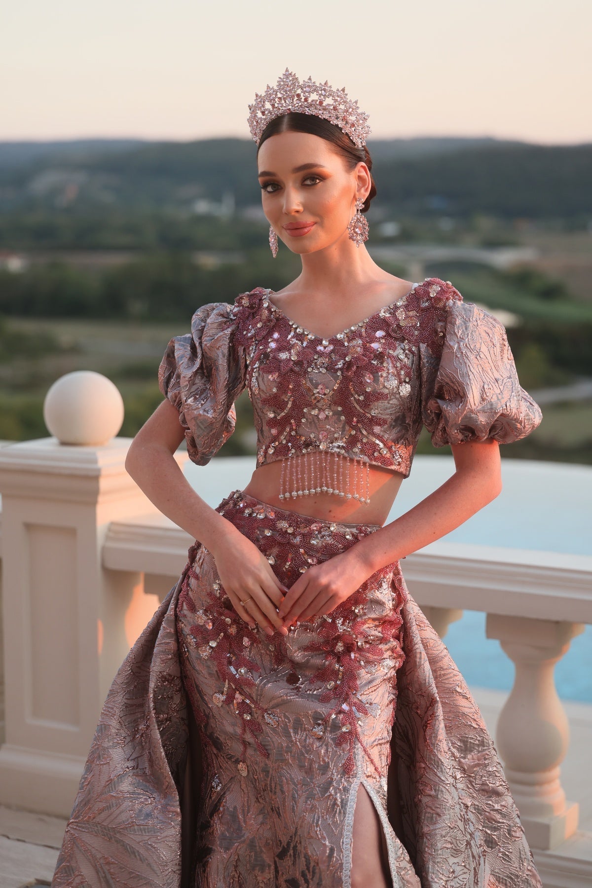 BALON KOL ATLET YAKA DEMONTE BALIK KINALIK